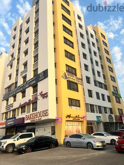 للايجار محل ف الخوض السابعه موقع استراتيجي و قريب جميع الخدمات-Shop For Rent In Al Khoud 7