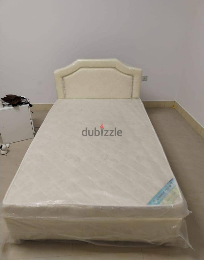 Devan bed mattress 2
