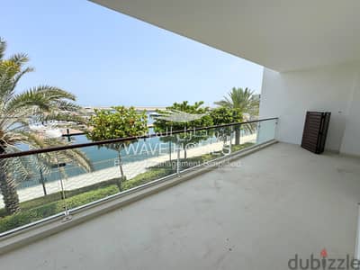 2 Bedroom + Maid's Room with Full Marina View - شقة مكونة من غرفتي نوم وغرفة خادمة
