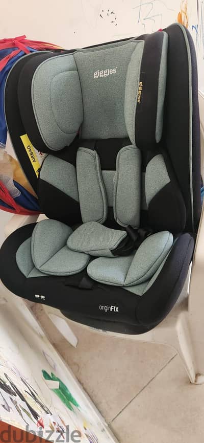 baby sitting car chair