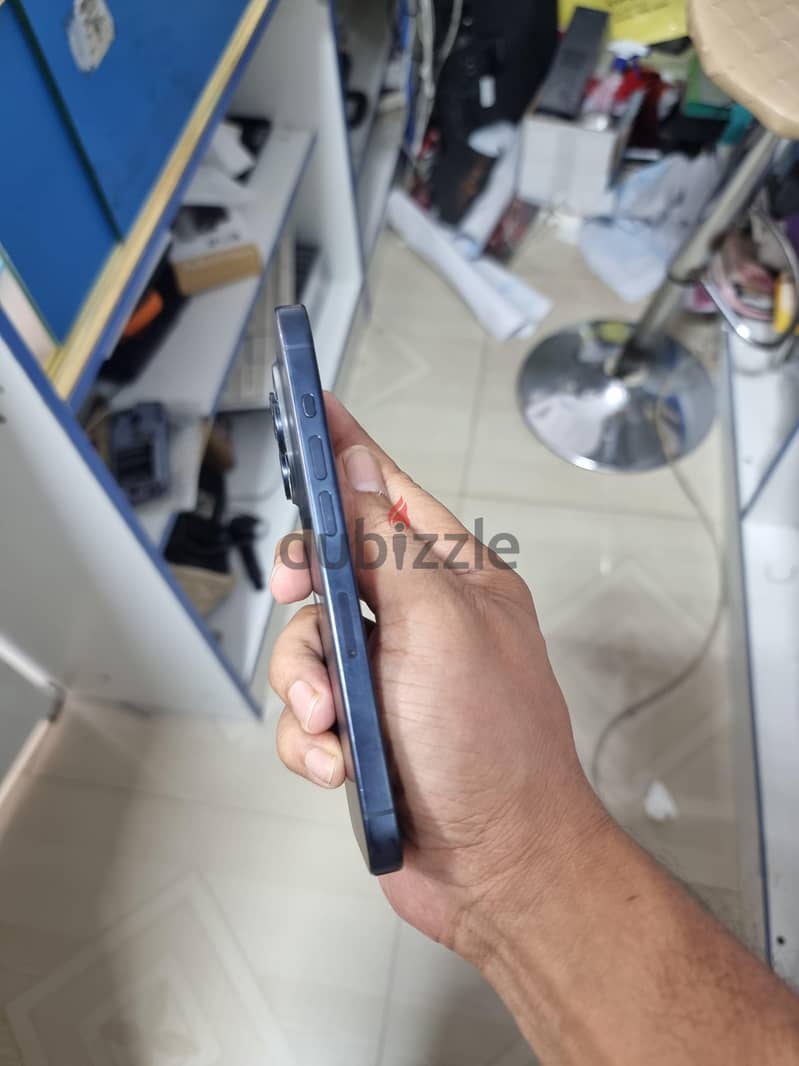 Apple - iPhone 15 Pro 4