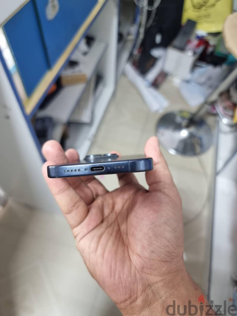 Apple - iPhone 15 Pro 5