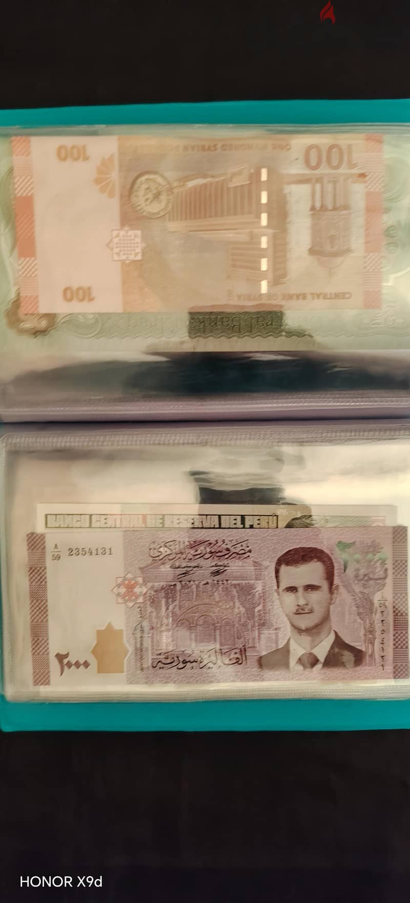 20 Banknotes Album with 15 countries 3