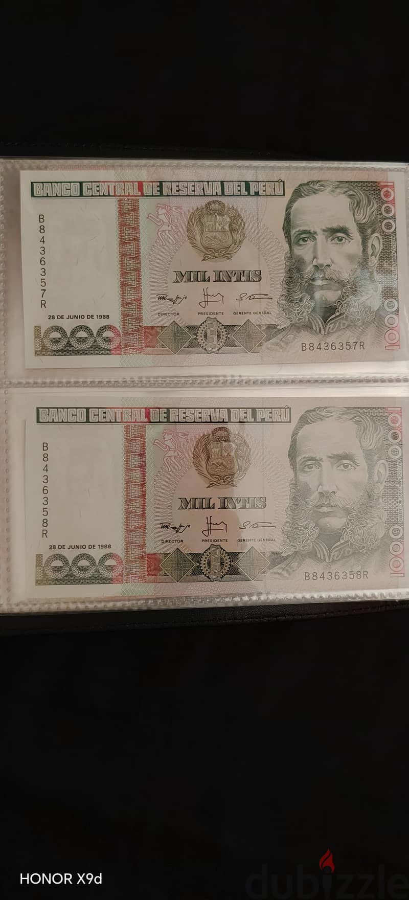 20 Banknotes Album with 15 countries 14