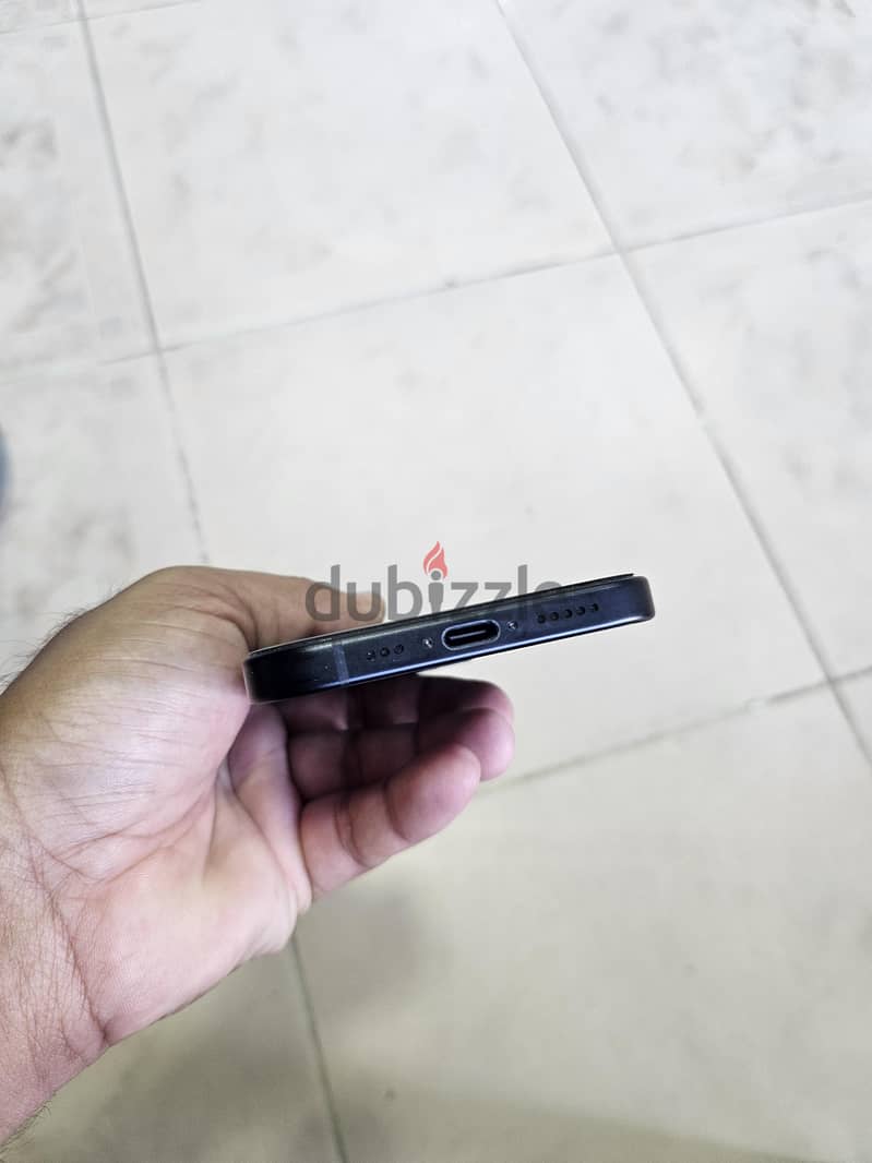 Apple - iPhone 15 5