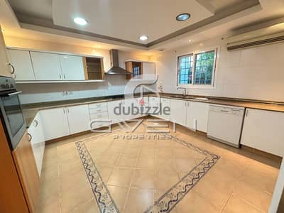 UXURIOUS 5-BEDROOM VILLA FOR RENT