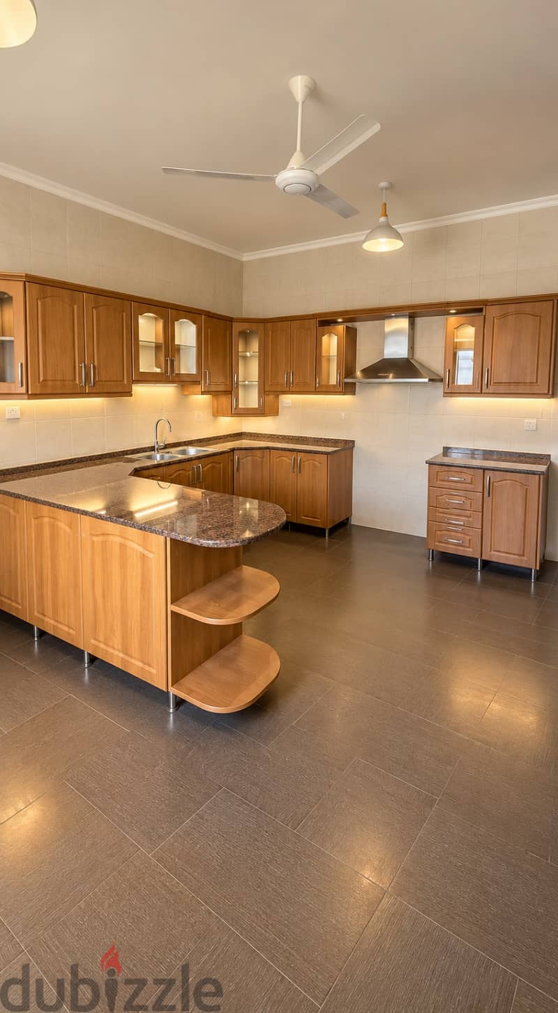 Villa for Rent in Bausher 7