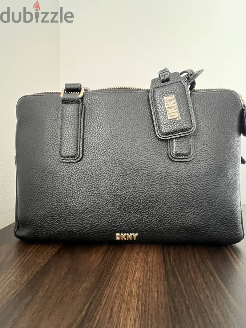 DKNY Teagan Triple-Compartment Satchel limited edition 6