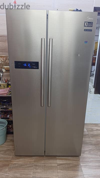 Midea Side-by-Side Refrigerator 689L - Inverter Compressor