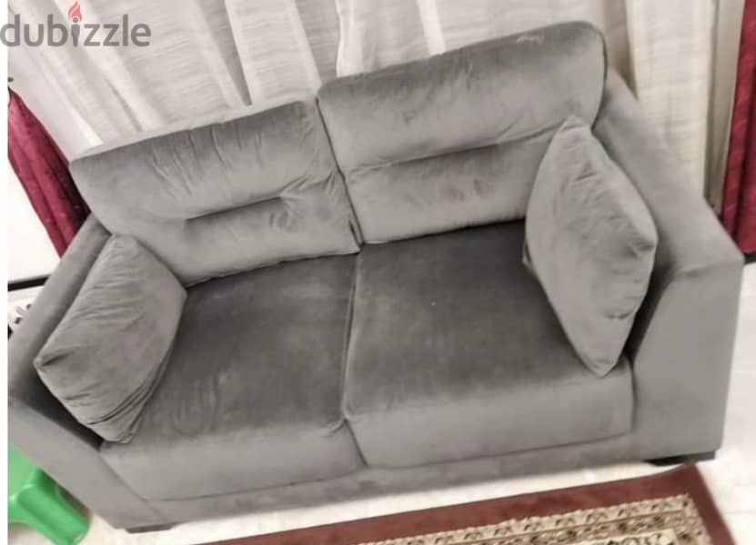 2+1 seater sofa in very good condition 1