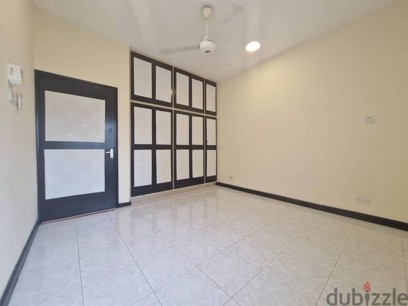 This 3-bedroom apartment 4