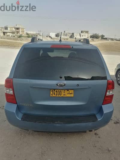 Kia Carnival 2011