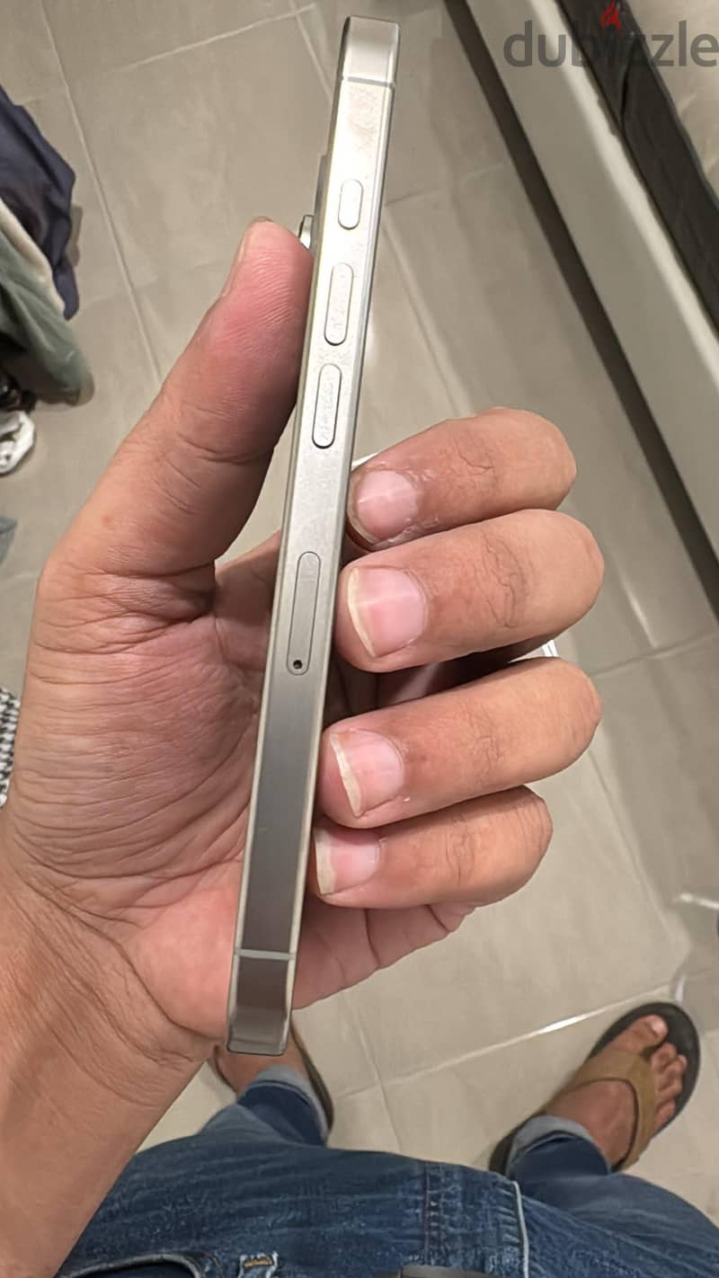 Apple - iPhone 16 Pro 1