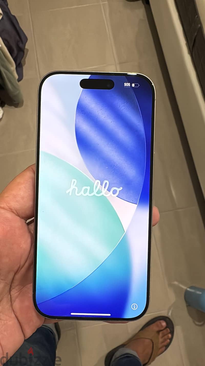 Apple - iPhone 16 Pro 3
