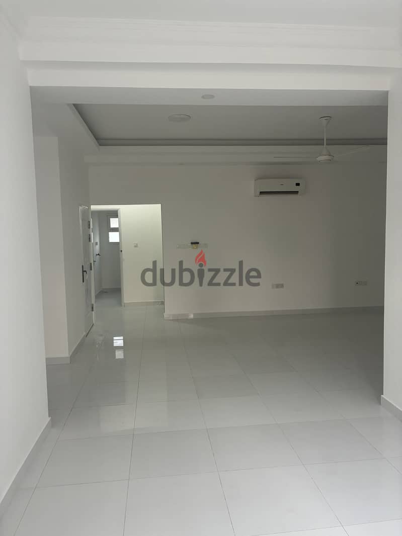 Beautiful flat in Al Seeb 1