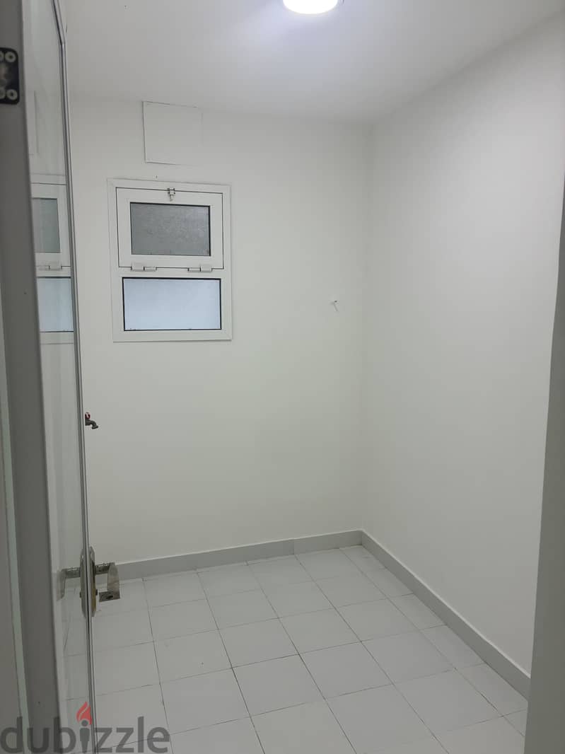 Beautiful flat in Al Seeb 12