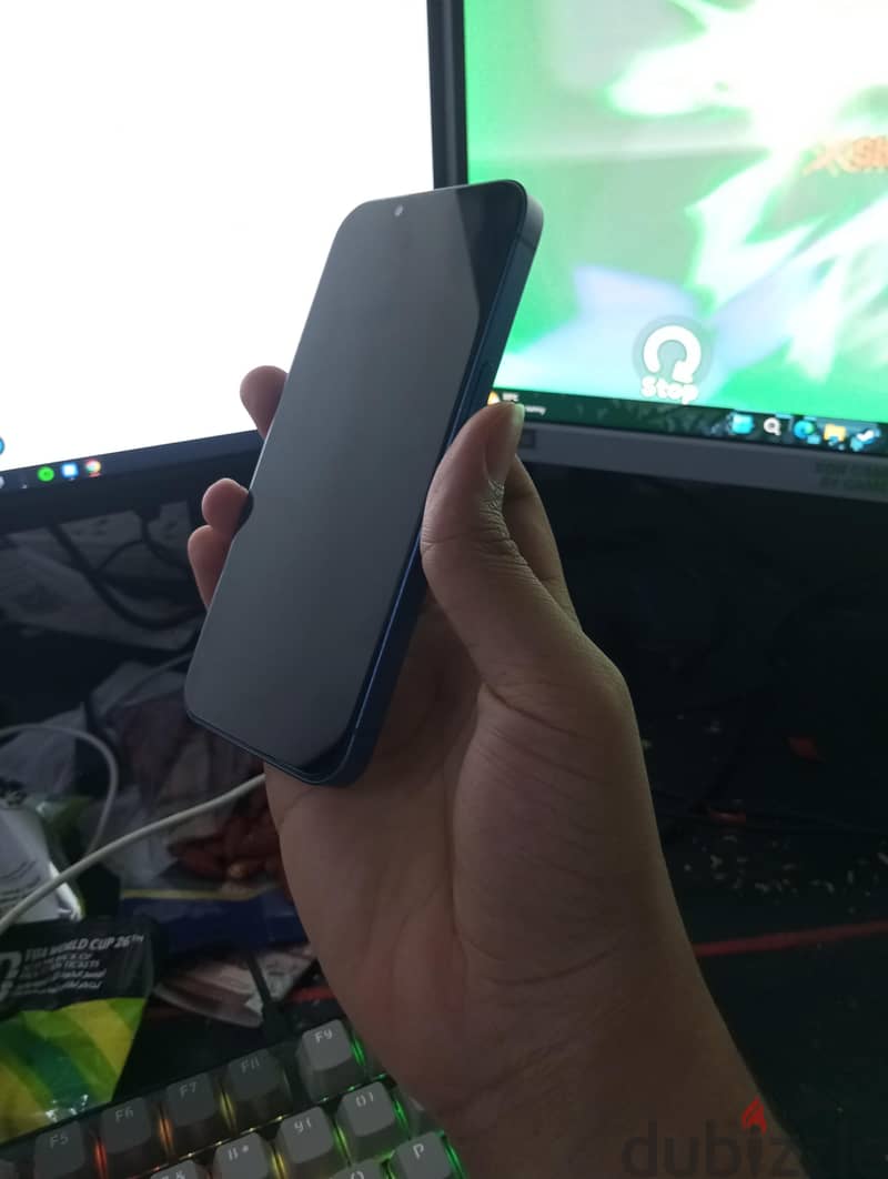 Apple - iPhone 13 2