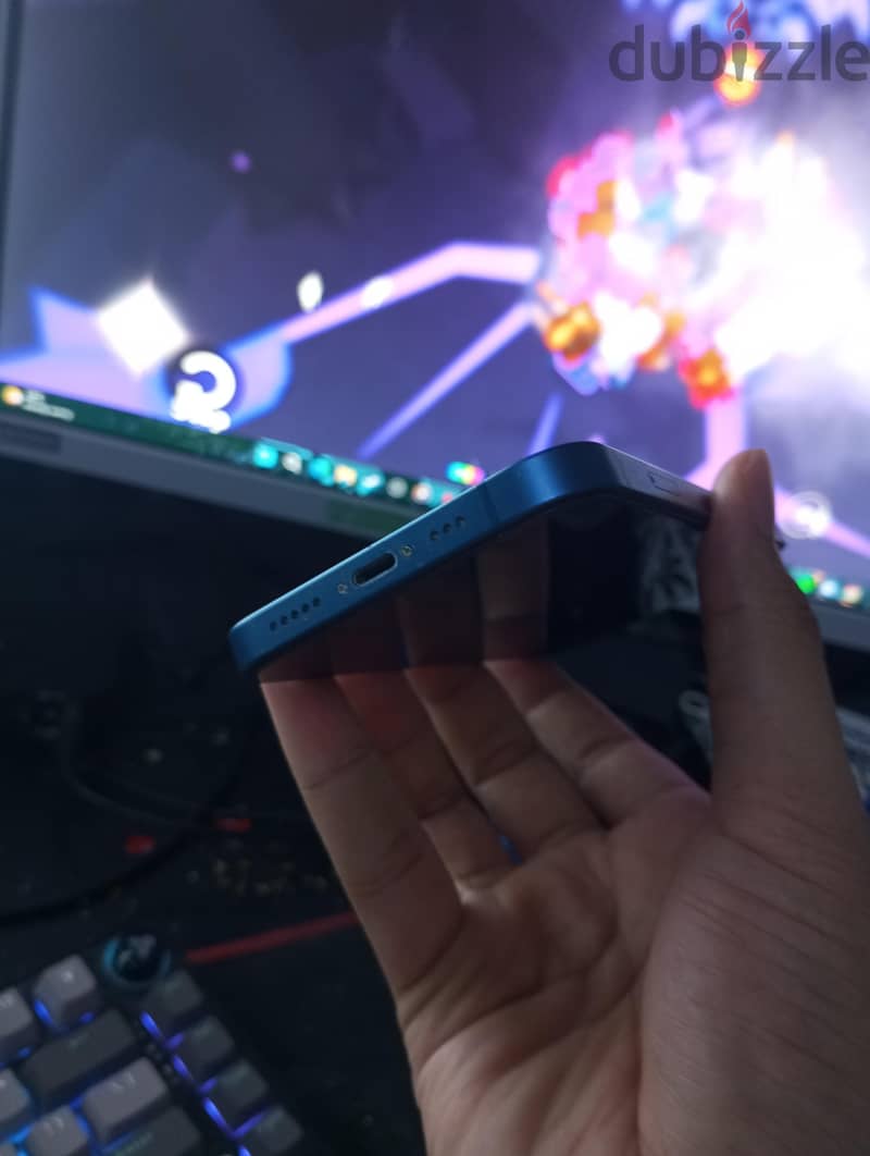 Apple - iPhone 13 3