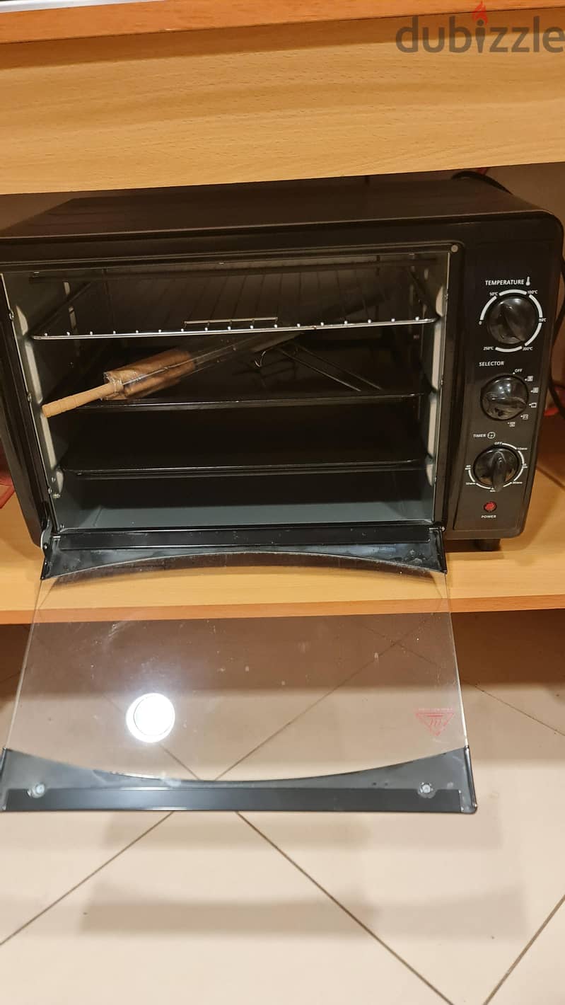Electric oven, toaster & grill 1