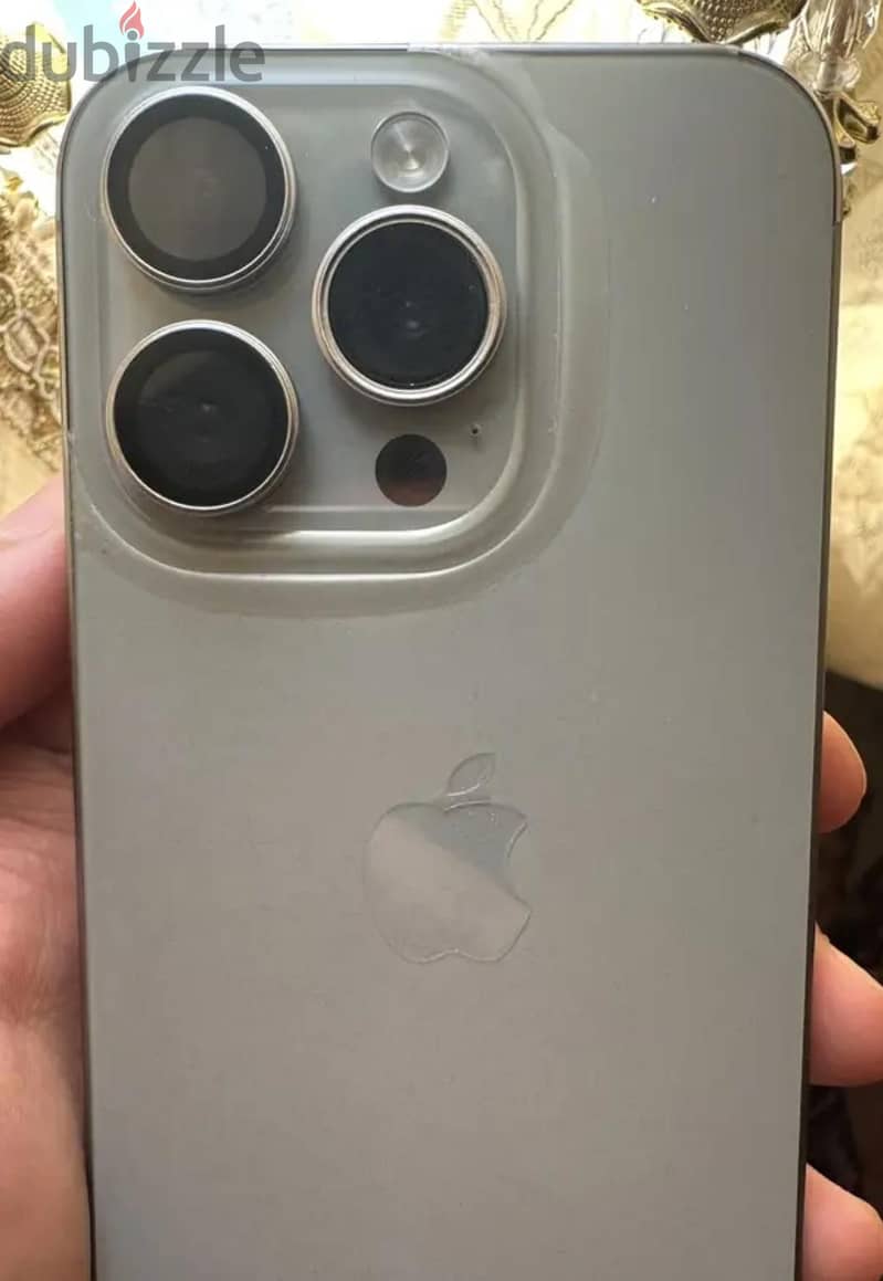 Apple - iPhone 15 Pro 2