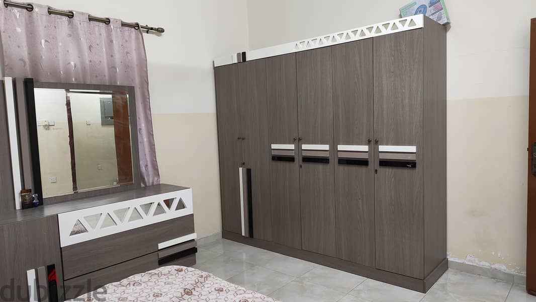 Bedroom set / Refrigerator / washing machine 6