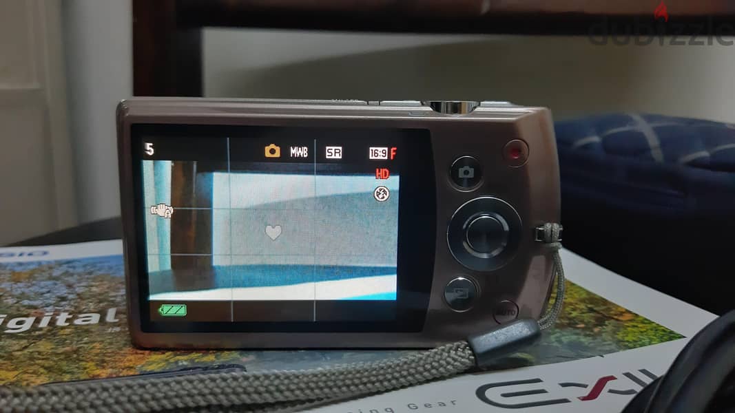 casio s200 digital camera 3