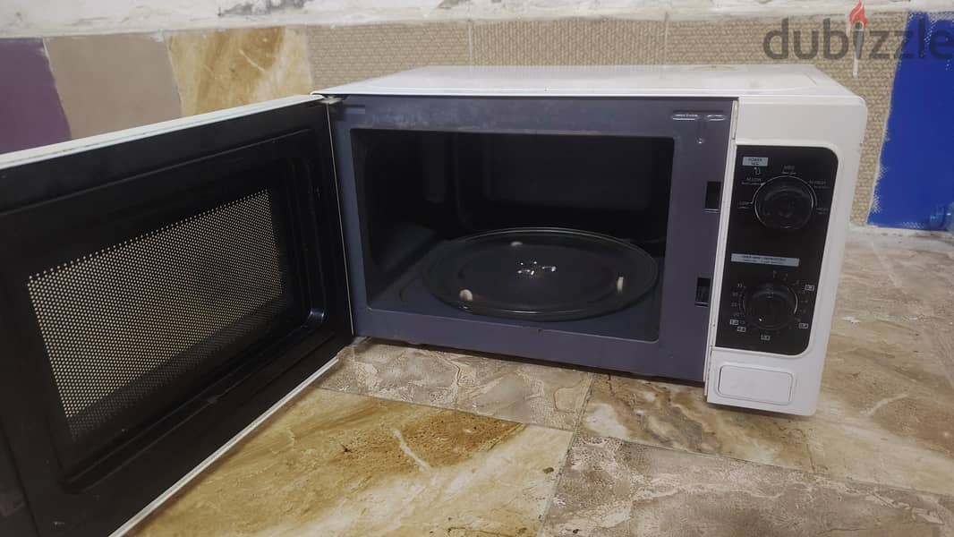 MICROWAVE OVEN 3