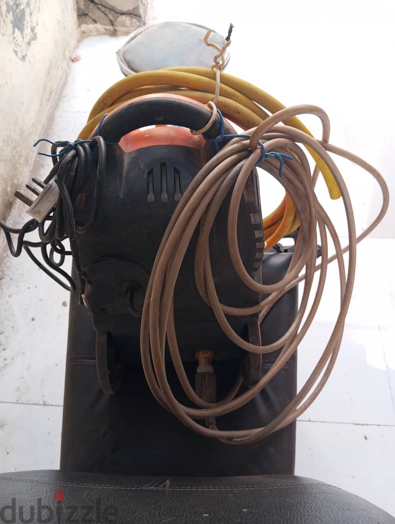 pressure pump good condition 2