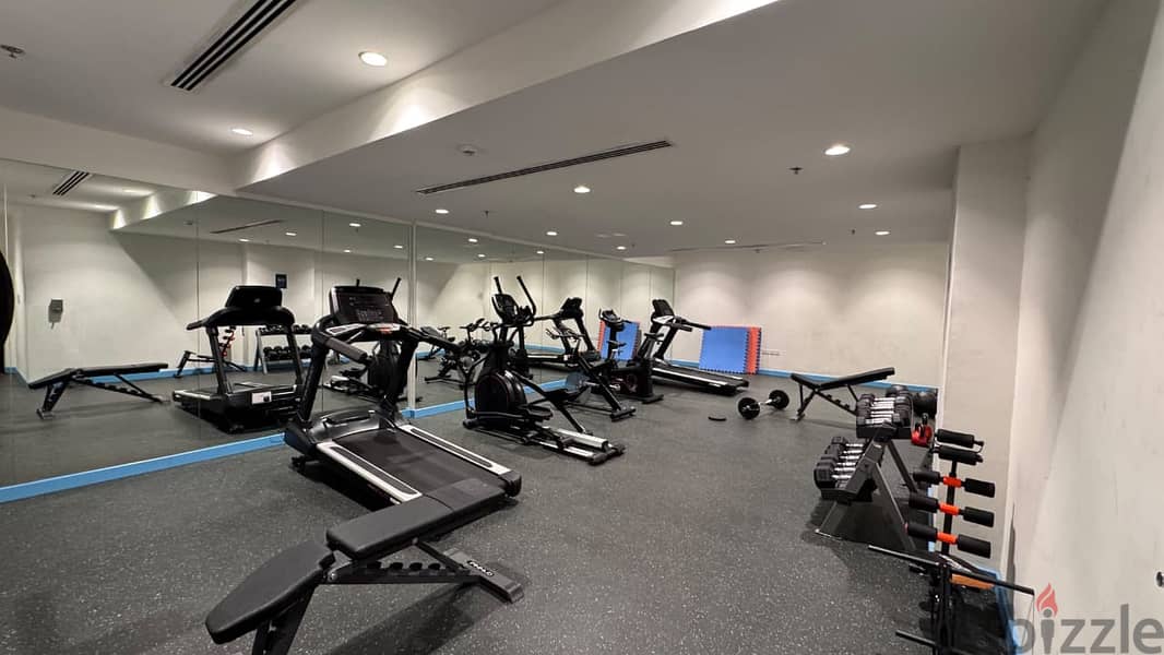 1 BR Cozy Apartment in Muscat Hills with Shared Amenities 3