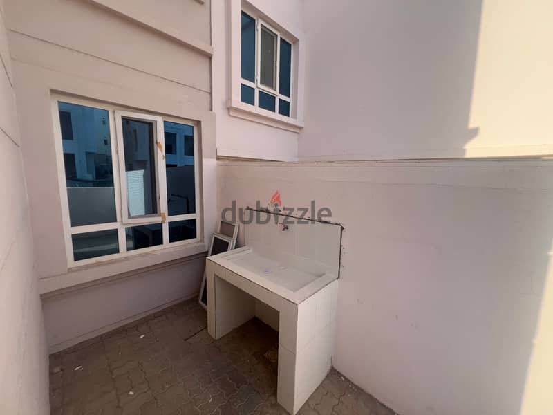 Specious 5BHK Villa for Rent in Al Ansab | UMV42 6