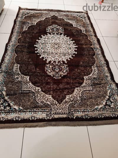 Carpet (length - 7.5ft 5.5ft width )