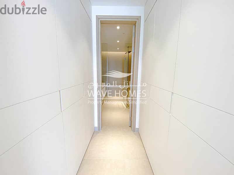 Premium 2 Bedroom Top Floor Corner Apartment 6