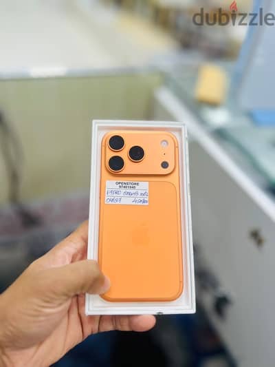 Apple - iPhone 17 Pro -256 GB - Box piece- Amazing condition ايفون