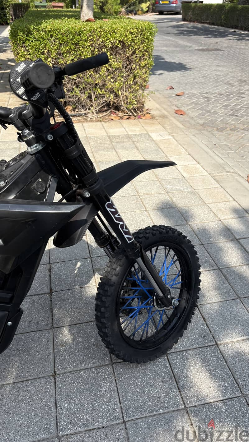 Crony 01 Electric Dirt Bike 9