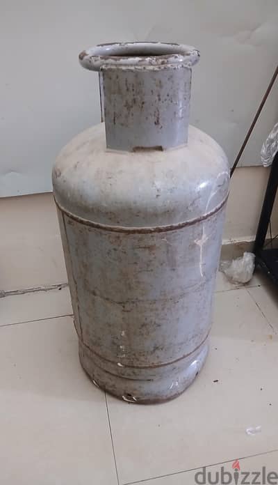 Gas Cylinder