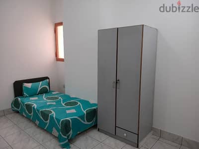 Room for rent 92338573