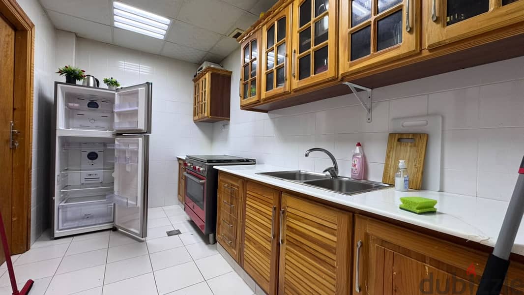 2 BR Furnished Apartment in Qurum with Shared Amenities 4