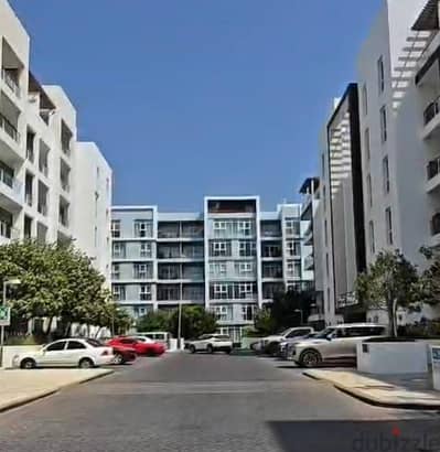 tha wave 2bhk full furniture