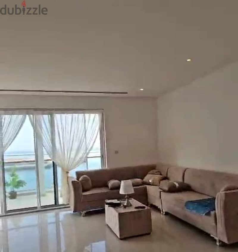 tha wave 2bhk full furniture 6
