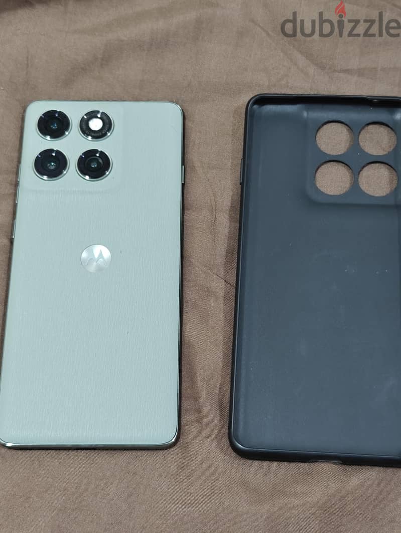 Motorola Edge 60 Pro 12/256 1
