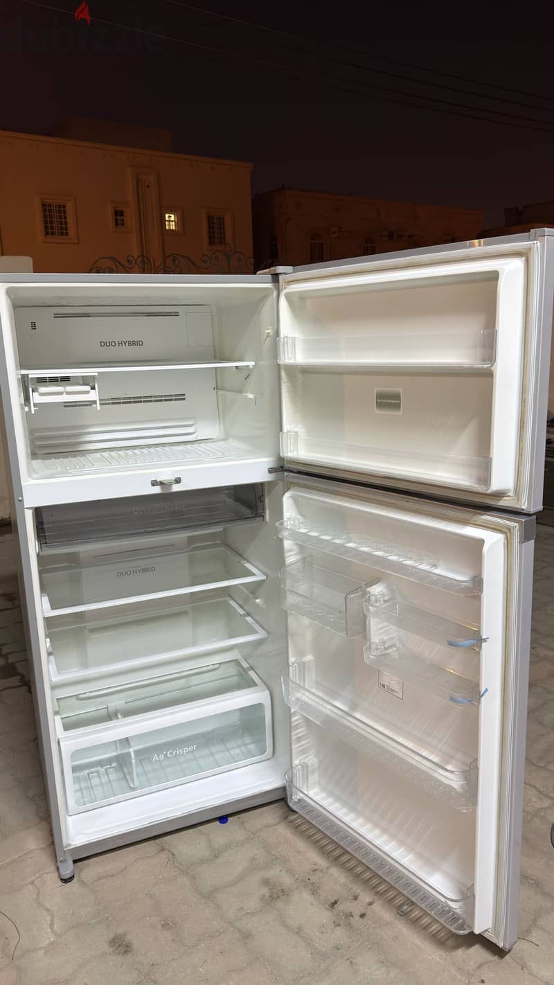 toshiba refrigerator big size like new 5