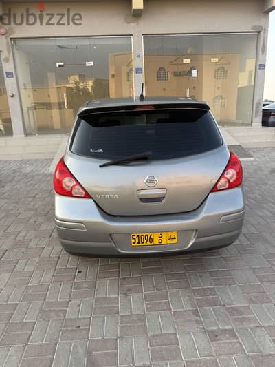 Nissan Versa 2012