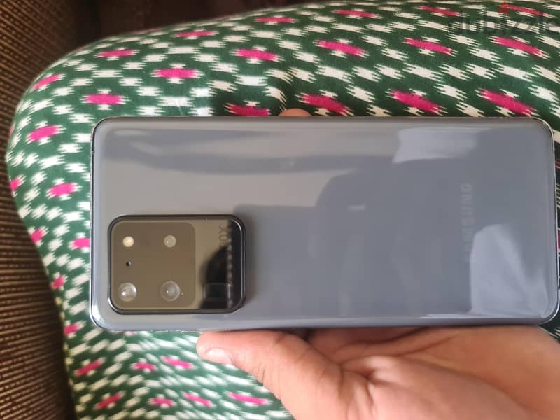 Samsung S20 Ultra 1