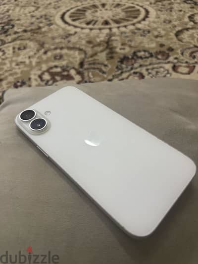 آبل - آيفون 16 بلس