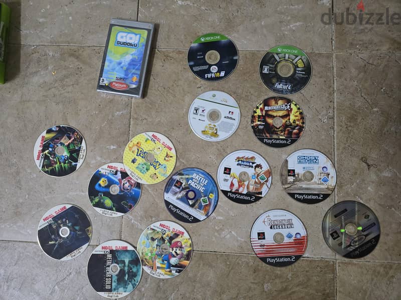 Bundle of video games. . . 51 games, ps3, ps2, psp ,xbox etc 4
