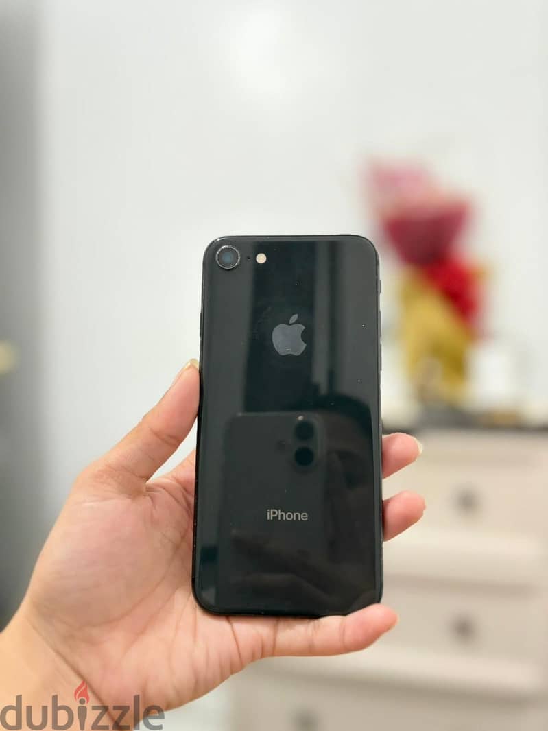 Apple - iPhone 7 Plus 1