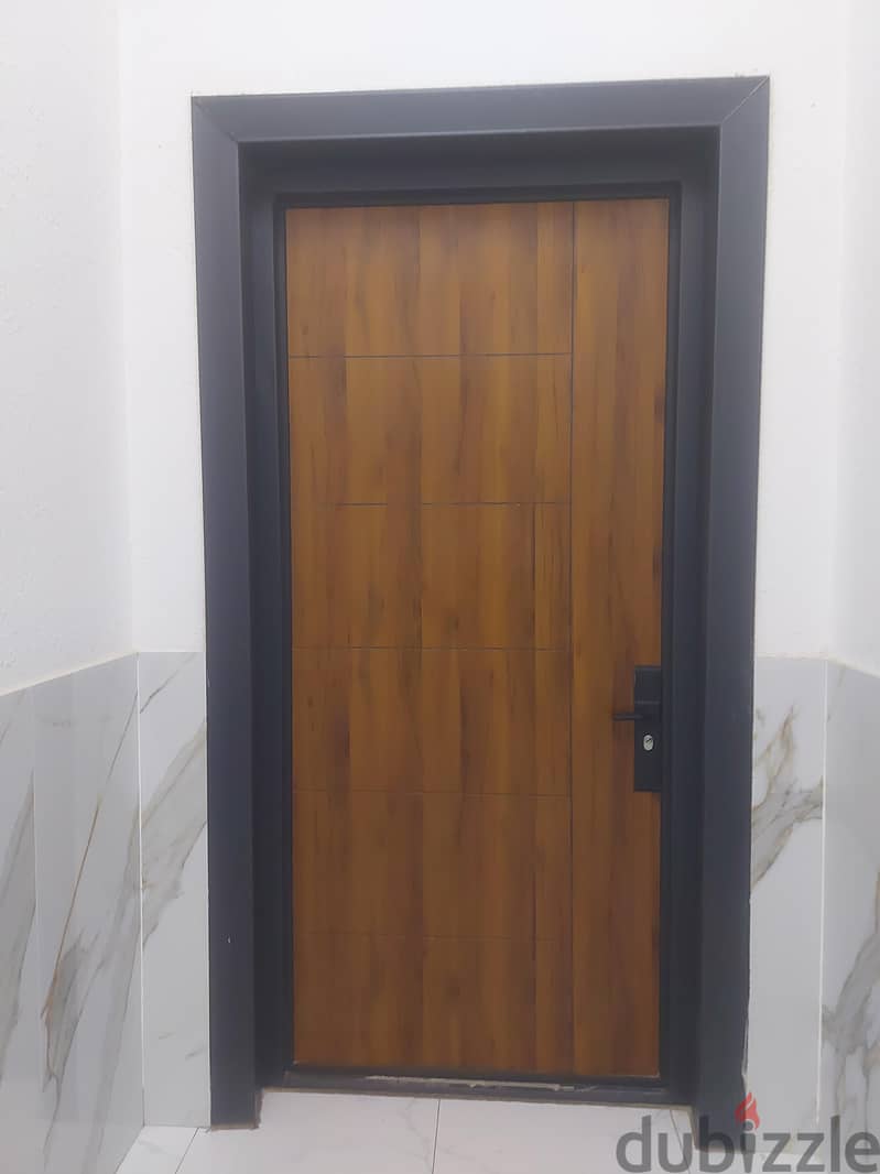 New design aluminium door|Heavy Duty door 1
