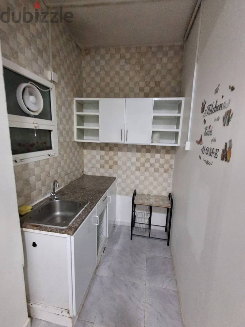 Ghubrah North prime location Studio room including bill for rent 7