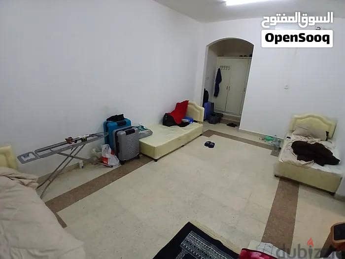 Bed space available for man ONLY. 1