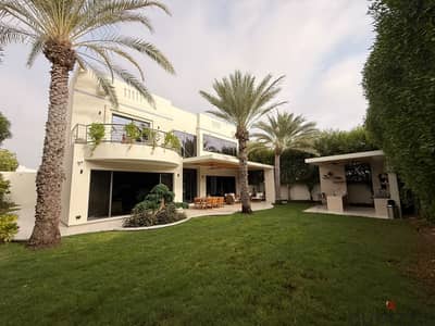 STWV9054, well-maintained and spacious 5-bedroom Santini Villa in Al Mouj Muscat